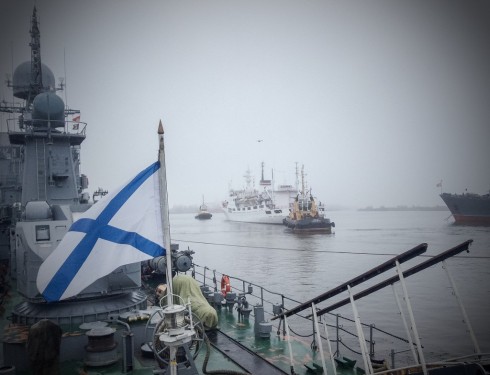 Исследовательское судно "Адмирал Владимирский" отправилось в полярную экспедицию