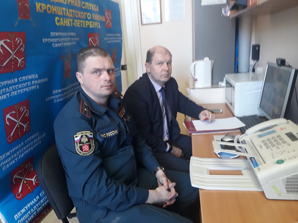 сотрудники овд. участковые кронштадт. празднование дня сотрудника овд. черников александр александрович омвд кронштадт. полиция кронштадтского района сотрудники.